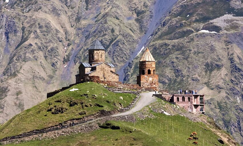 Poznavaci zajazd Gruzinsko