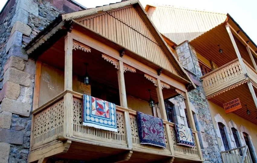 Poznavaci zajazd Armensko