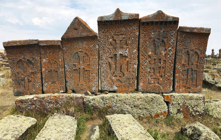 Poznavaci zajazd Armensko